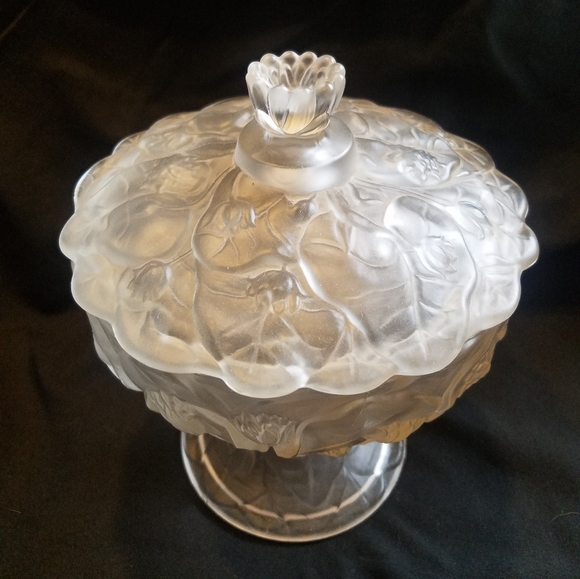 Fenton Water Lily Satin Glass Footed Candy Dish - Picture 4 of 16